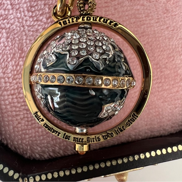 Juicy Couture, 2010, Globe Charm, YJRU3873, New with tag on box - Picture 7 of 9